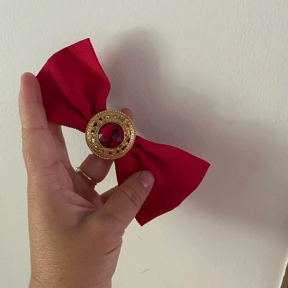 Classic 90s barrette style‎ bow bundle hair accessories
